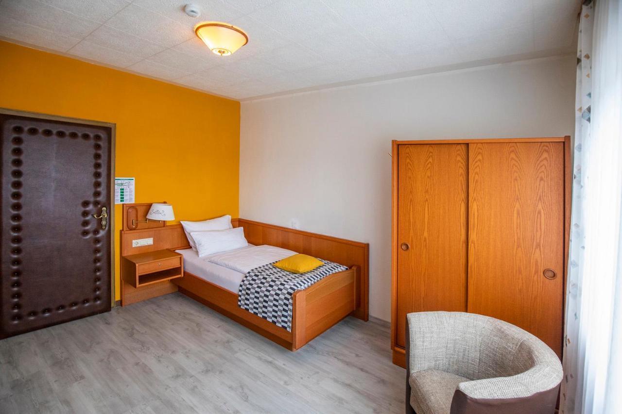 Berghotel Waidmannsheil Battenberg  Exteriör bild