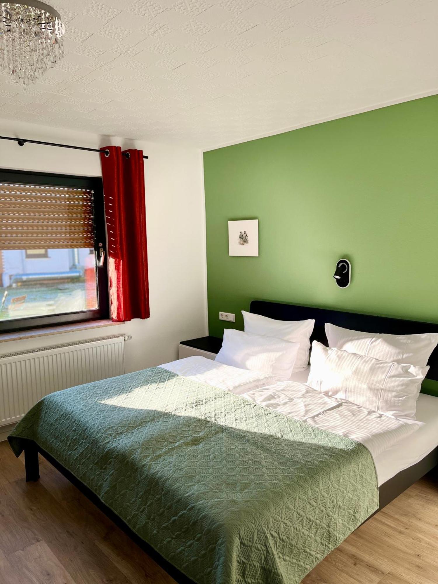 Berghotel Waidmannsheil Battenberg  Exteriör bild